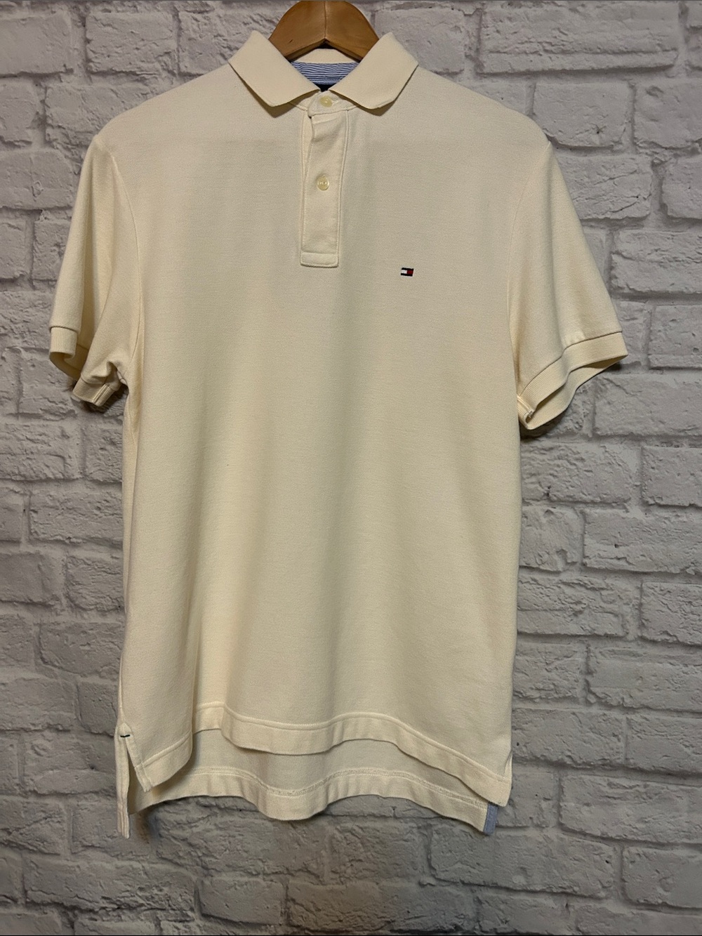 Tommy Hilfiger Men's Cream/Off-White Polo Shirt